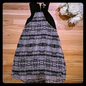 Black and white patterned dress